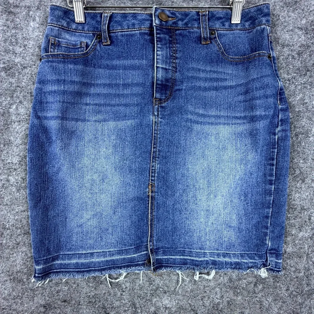 Faded Glory Pencil Jean Skirt‎ Womens 8 Blue Denim Frayed Hem 90s Basics Capsule